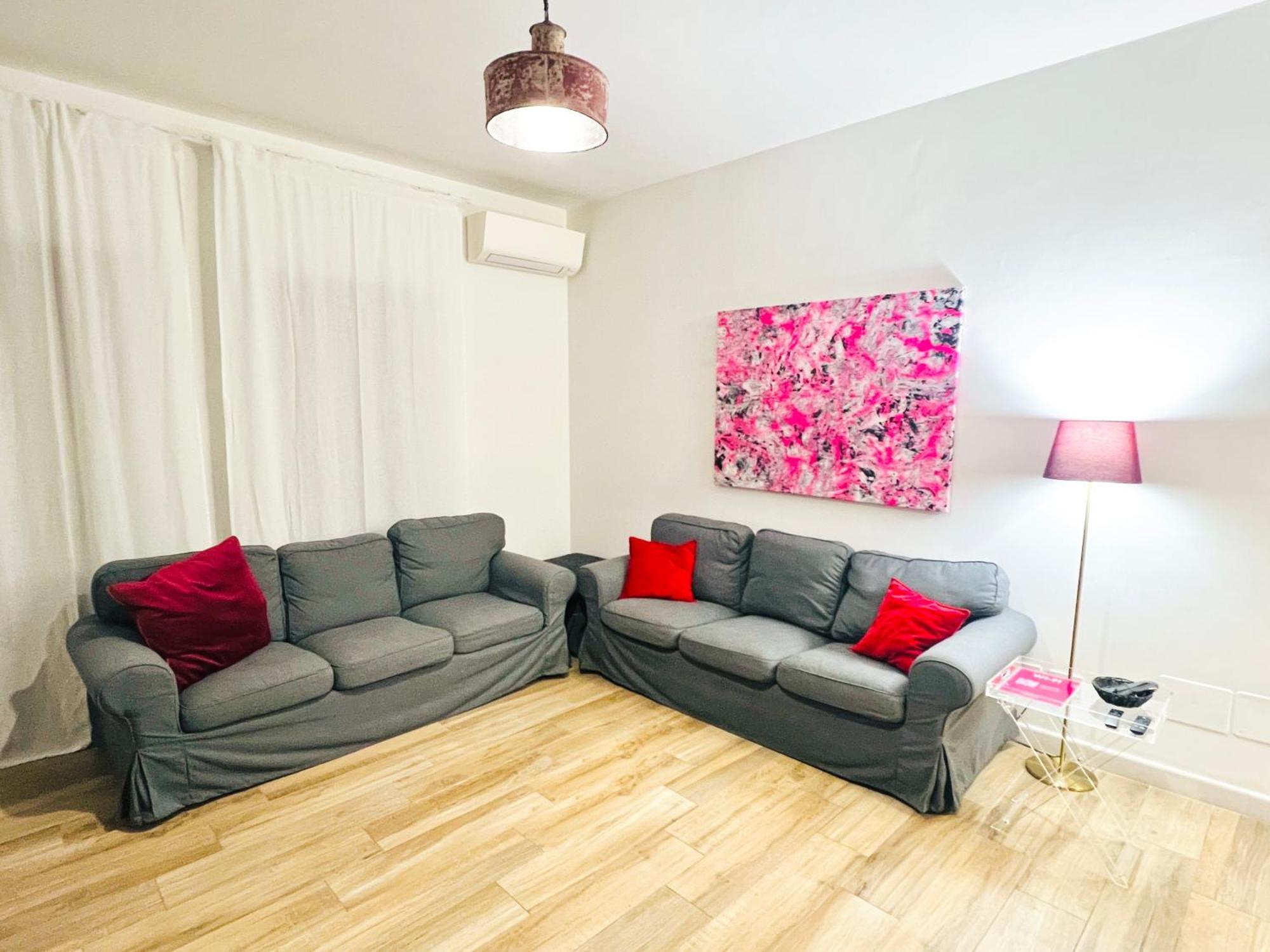 Bellhome 1 - Elegante Appartamento Nel Centro Di Bari Exterior photo